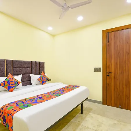 Fabhotel Yash Residency - Yamuna Sports Complex